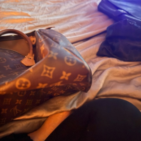 Louis Vuitton Brown and Tan Monogram Bag - Picture 13 of 16